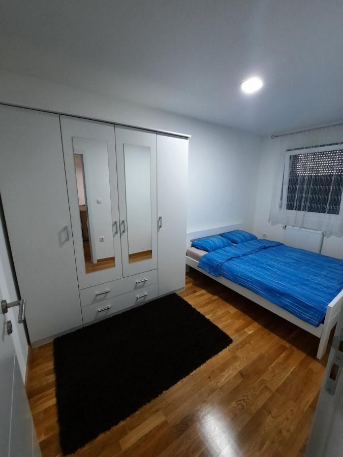 Apartman Bulevar Ντόμποϊ Εξωτερικό φωτογραφία