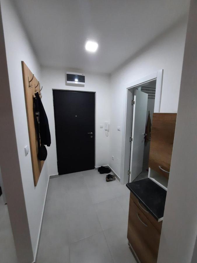 Apartman Bulevar Ντόμποϊ Εξωτερικό φωτογραφία